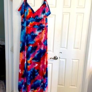 Colorful Maxi Dress from Fashion to Figure
